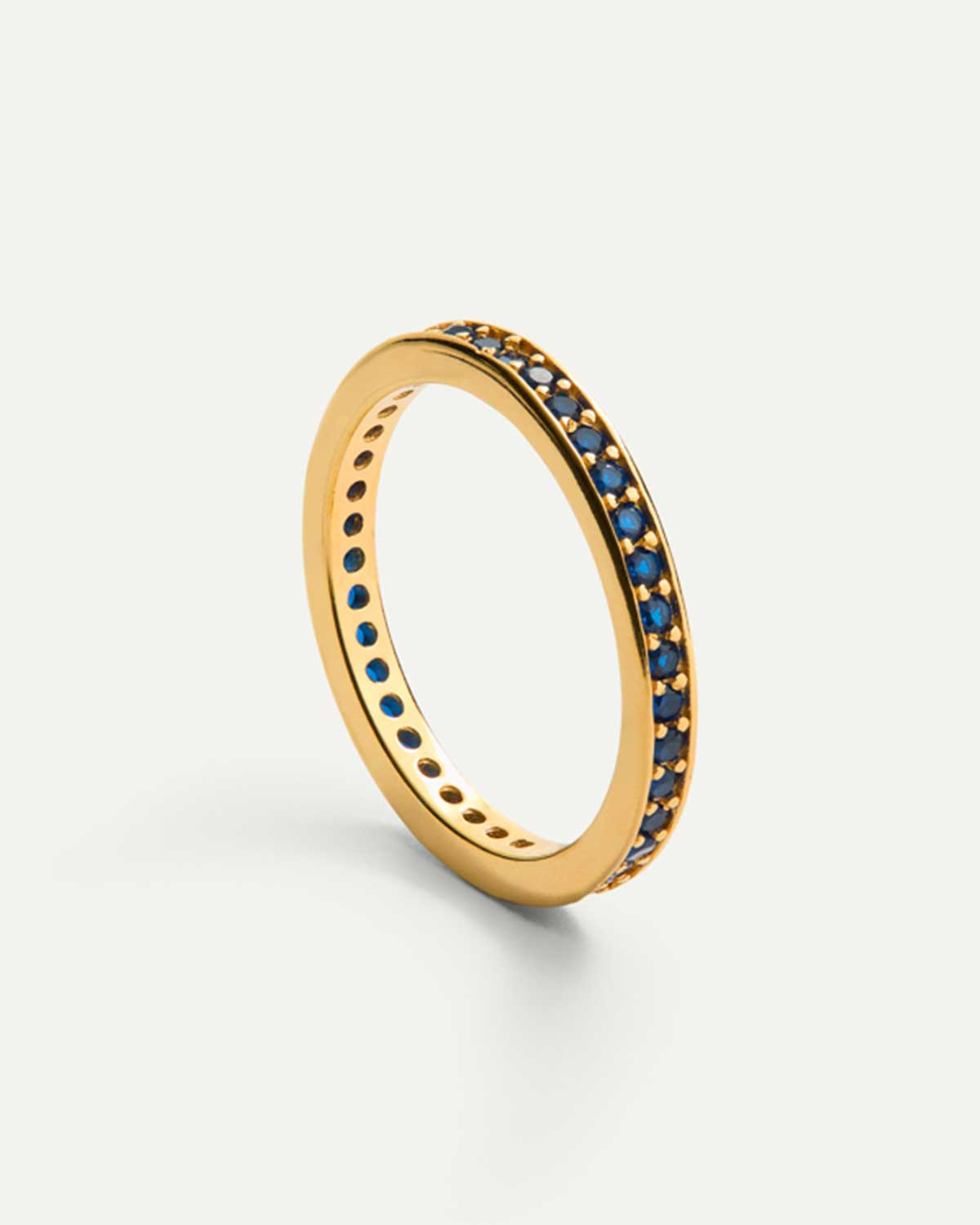Anillo oro con piedras azules