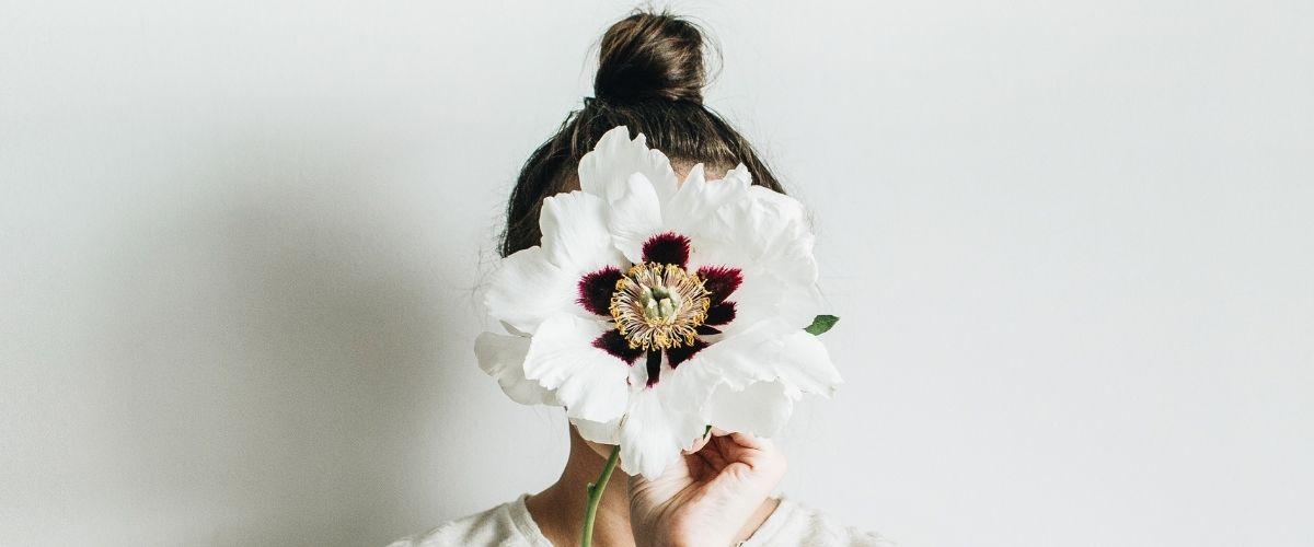 Vegan leather, to stay fashionable and sustainable