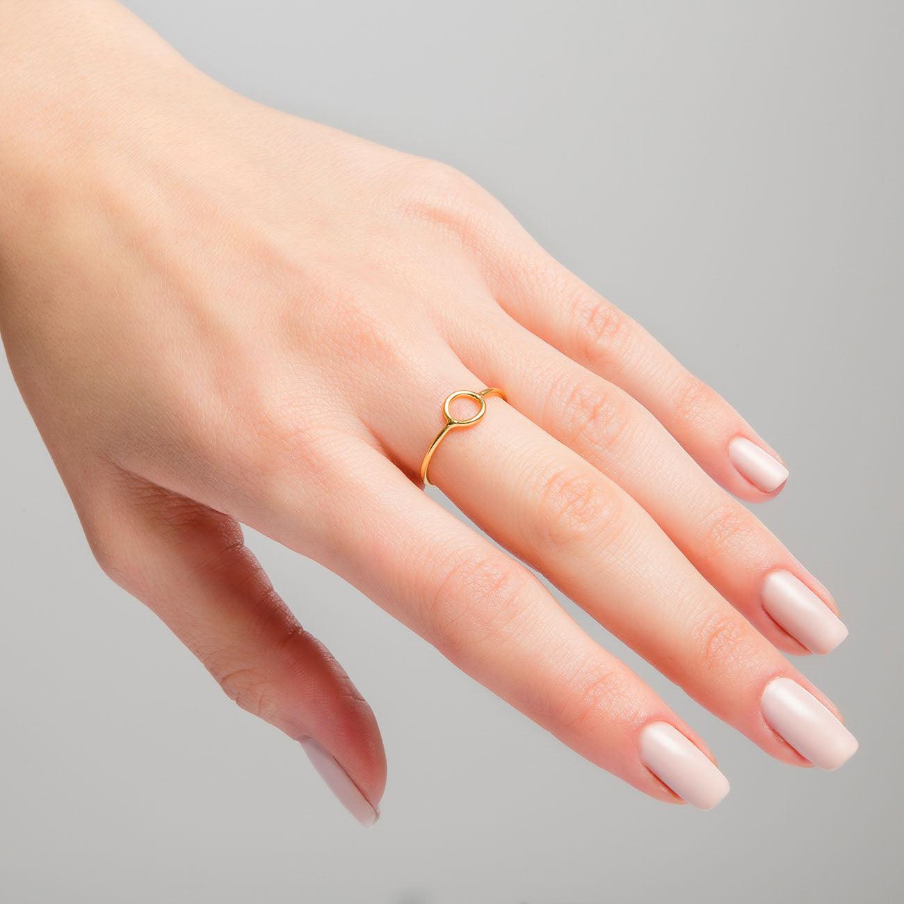 Hand with Circle Gold ring