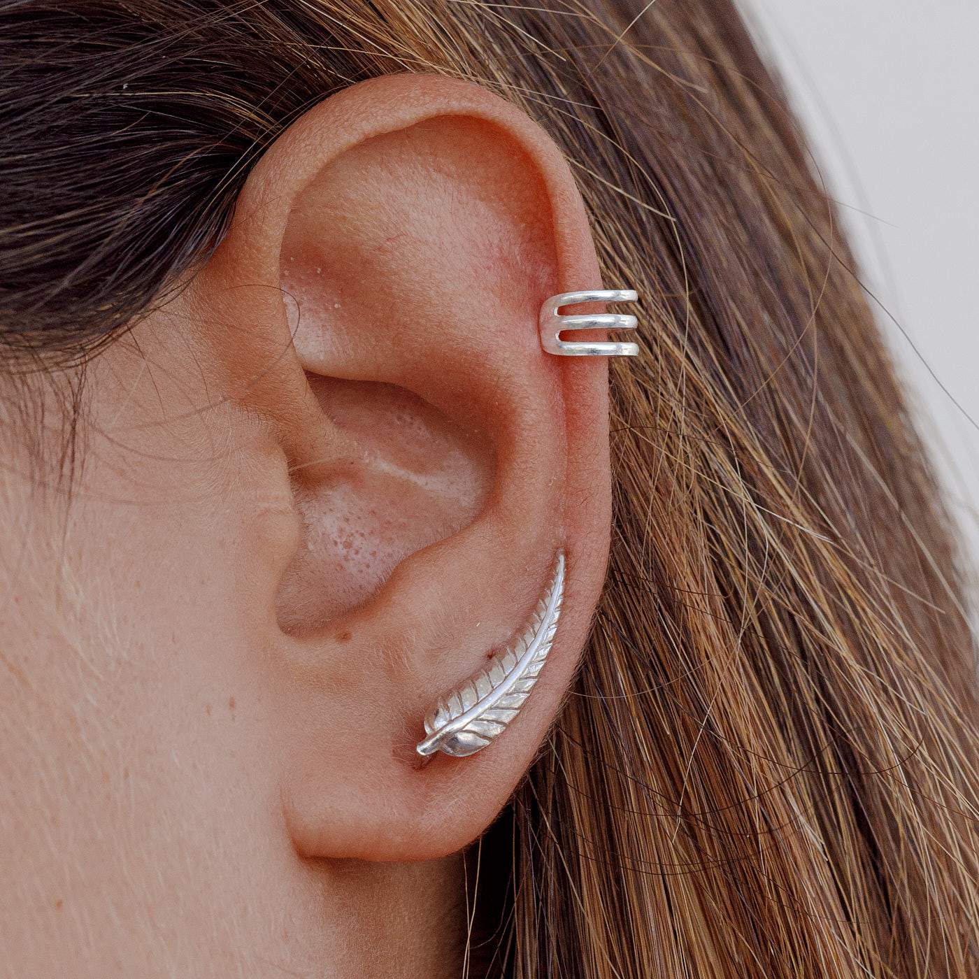 Oreja con pendiente Soft Silver