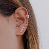 Oreja con pendientes de plata zig zag silver thin