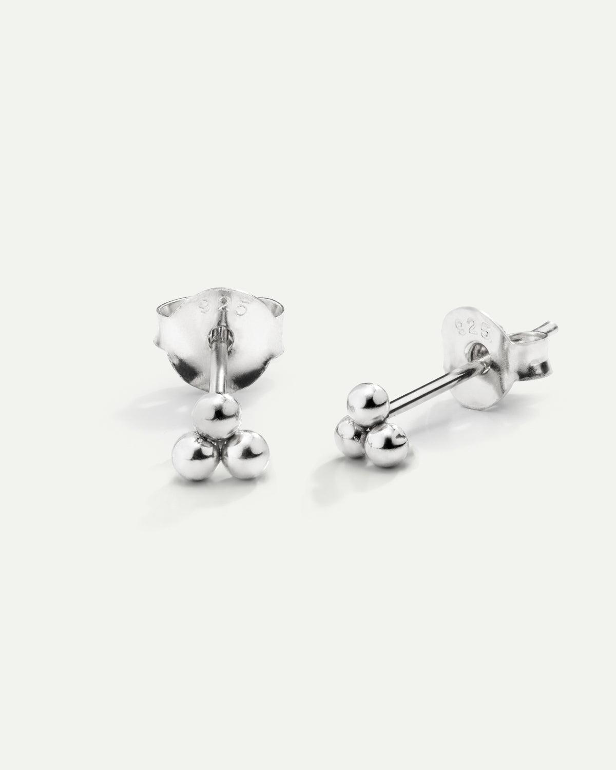 MINI-BOUCLES D'OREILLES ARGENTÉES TRÈFLE