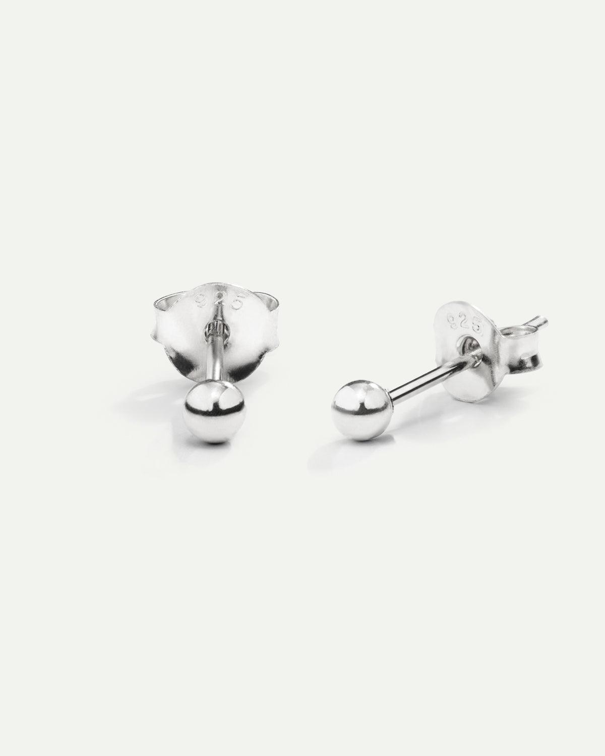 BOUCLES D'OREILLES ARGENTÉES À POINTS