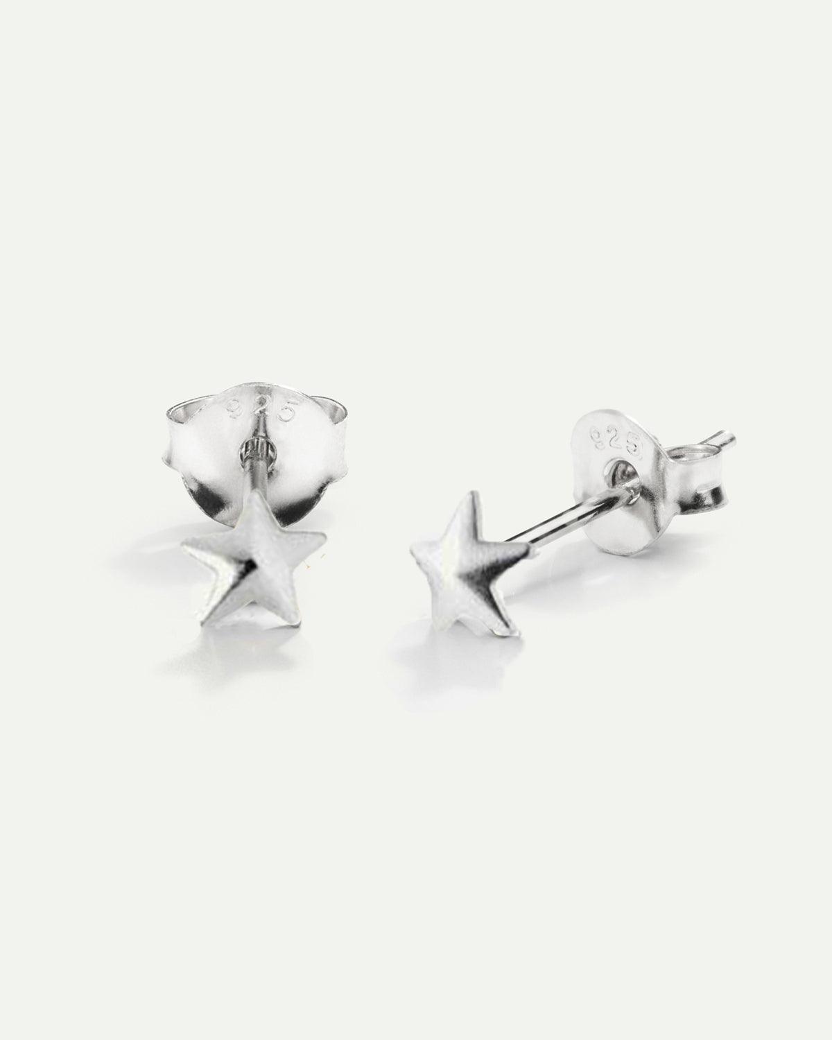 BOUCLES D'OREILLES ARGENTÉES ÉTOILES