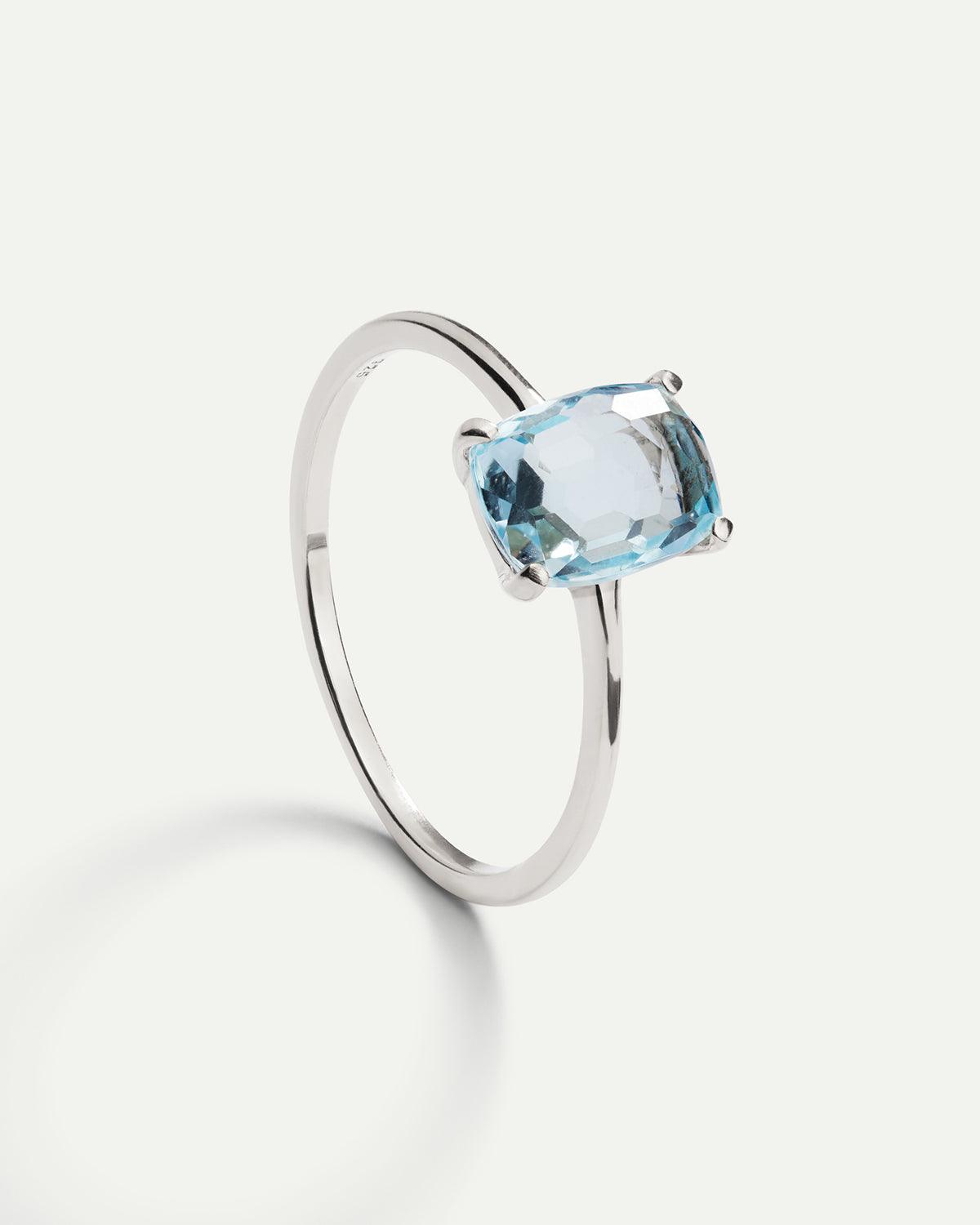 ANELLO IN ARGENTO CON TOPAZIO BEATRIZ