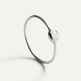 ANELLO IN ARGENTO CON PIETRA BIANCA