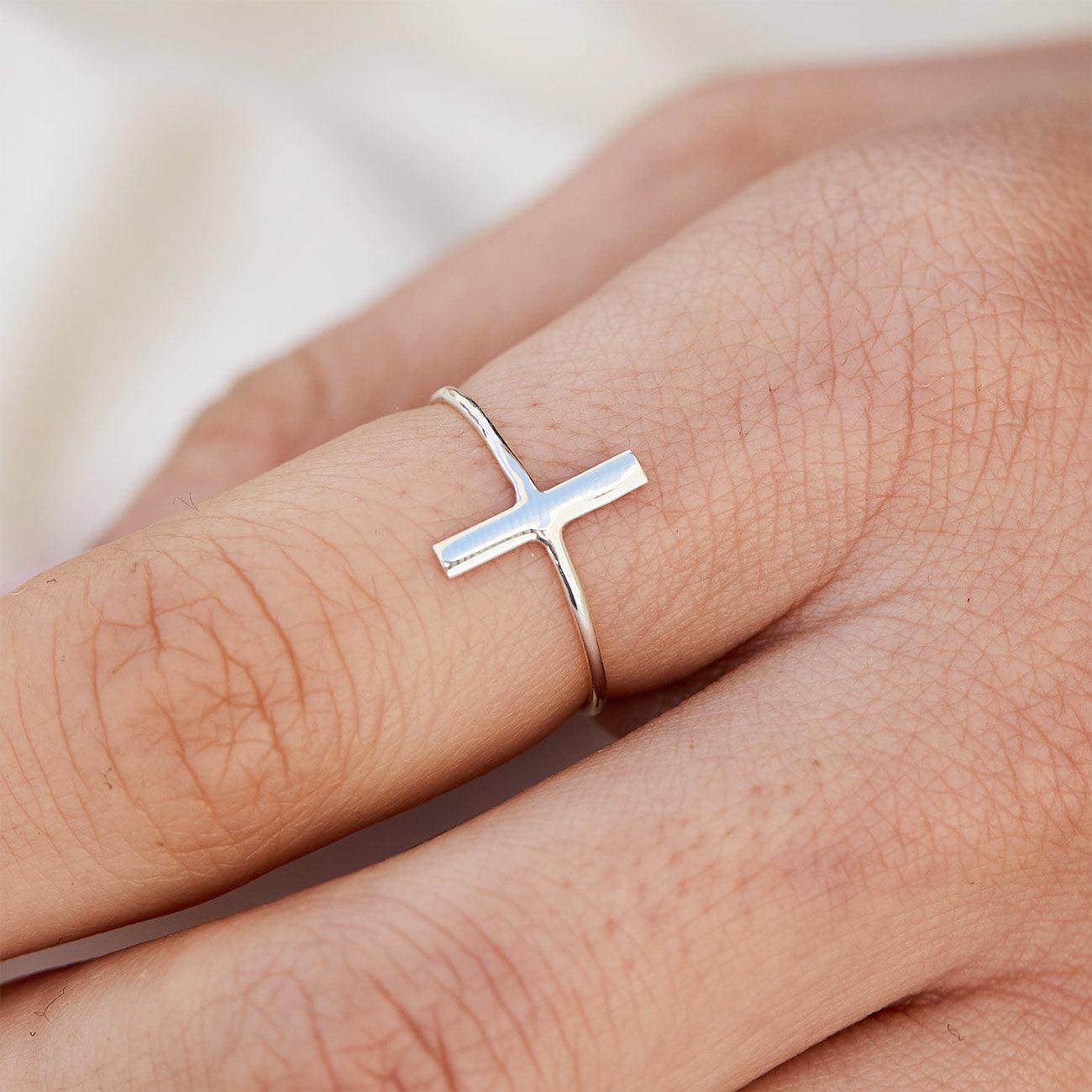 ANELLO A BASTONCINO IN ARGENTO